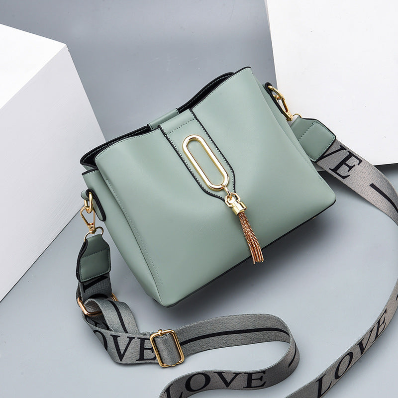 Cool Women's Fashion Wide Strap Large Crossbody Bags
