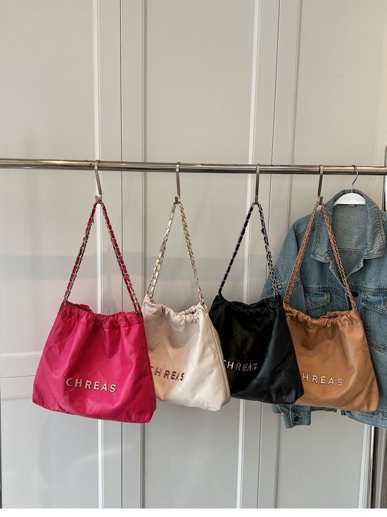 Women's Autumn Fashion Rhombus Chain Korean Embroidery Shoulder Bags
