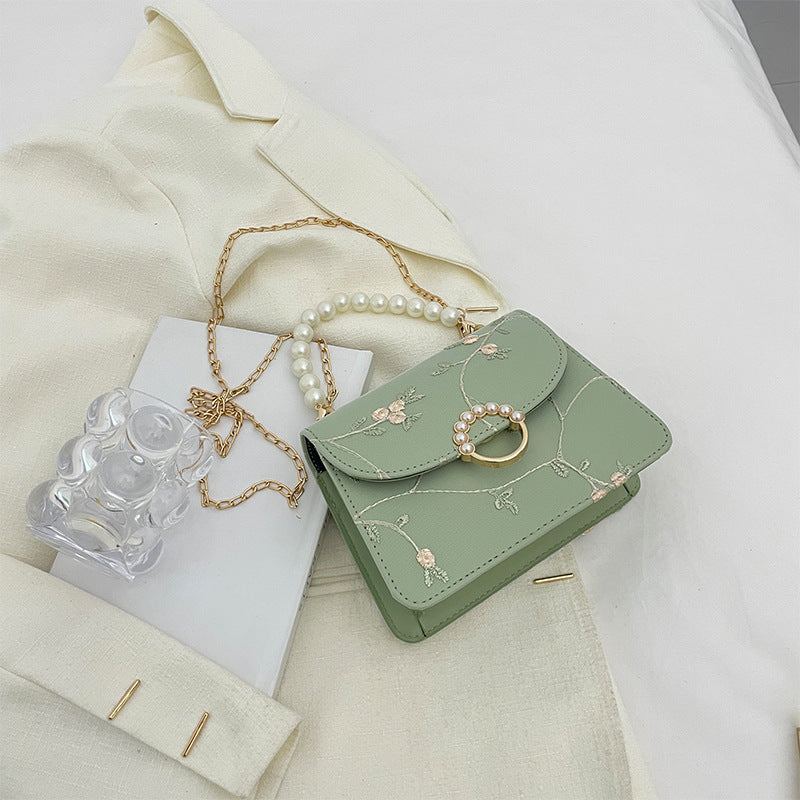Simple Fashion Pearl Hand Female Summer Trendy Shoulder Bags