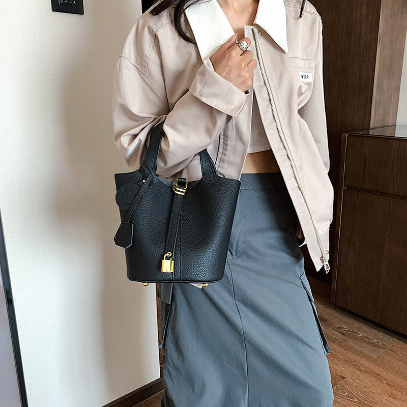 Women's Fashion Simple Western Style Design Crossbody Bags