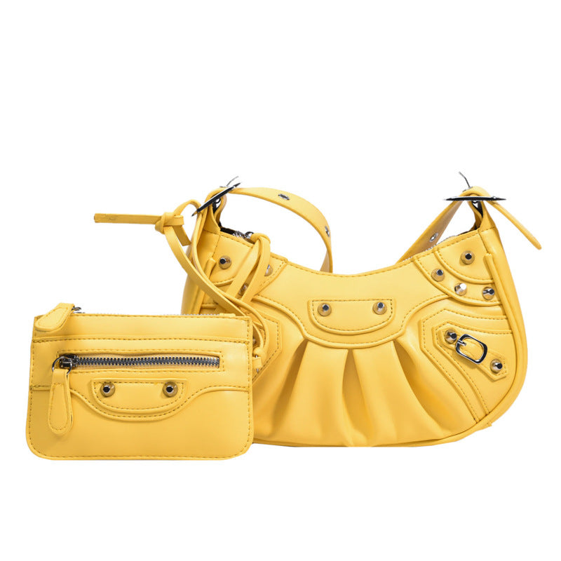 Women's Pleated Crescent Son Mother Retro Rivet Shoulder Bags