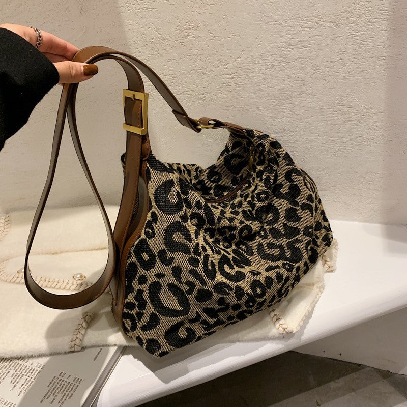 Women's Leopard Print Personality Fashion Large Capacity Crossbody Bags
