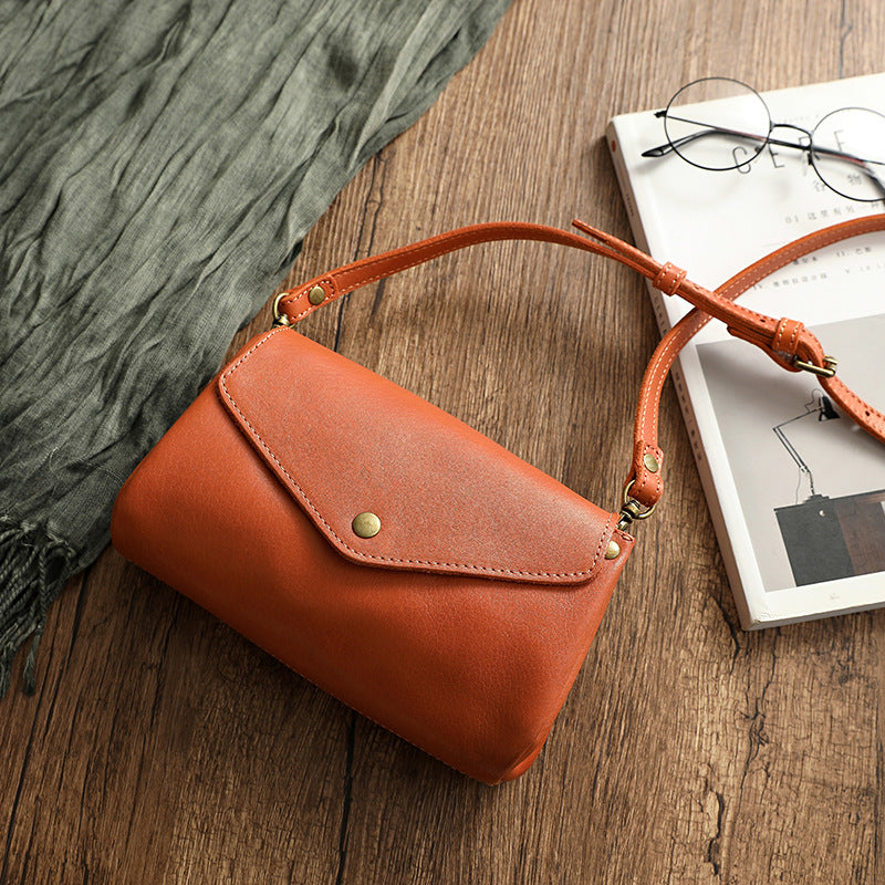 Women's Layer Cowhide Handmade Dye Penetration Waxing Leather Crossbody Bags
