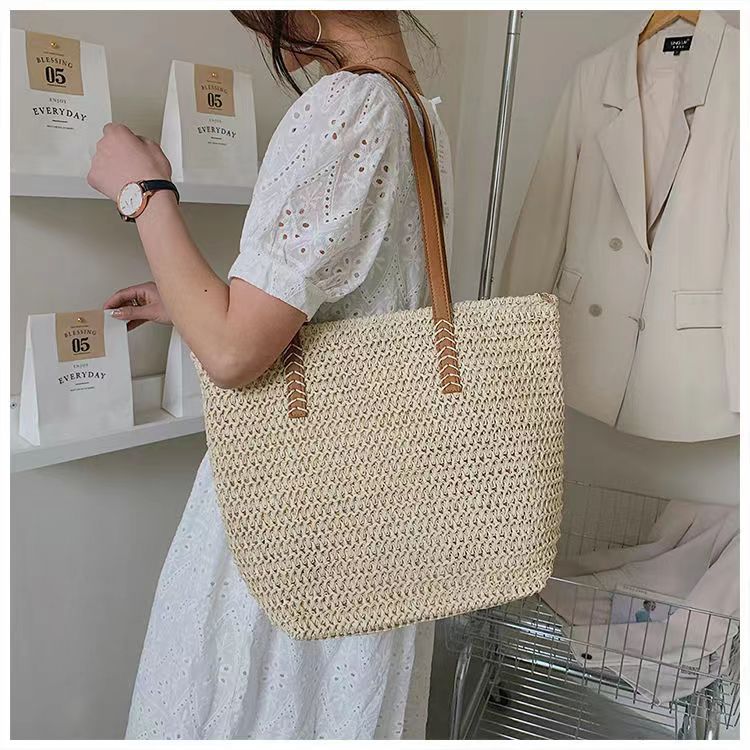 Women's Straw Vacation Style Summer Weaving Large Capacity Female Shoulder Bags