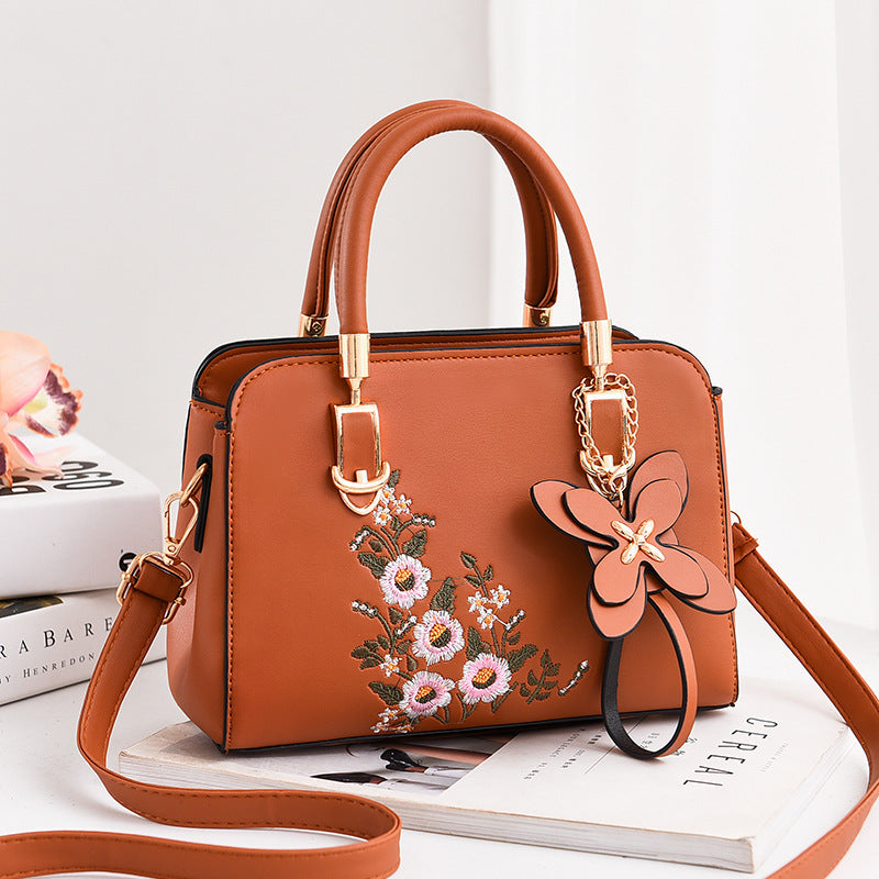 Women's Innovative Elegant Trendy Fashion Embroidery Crossbody Bags