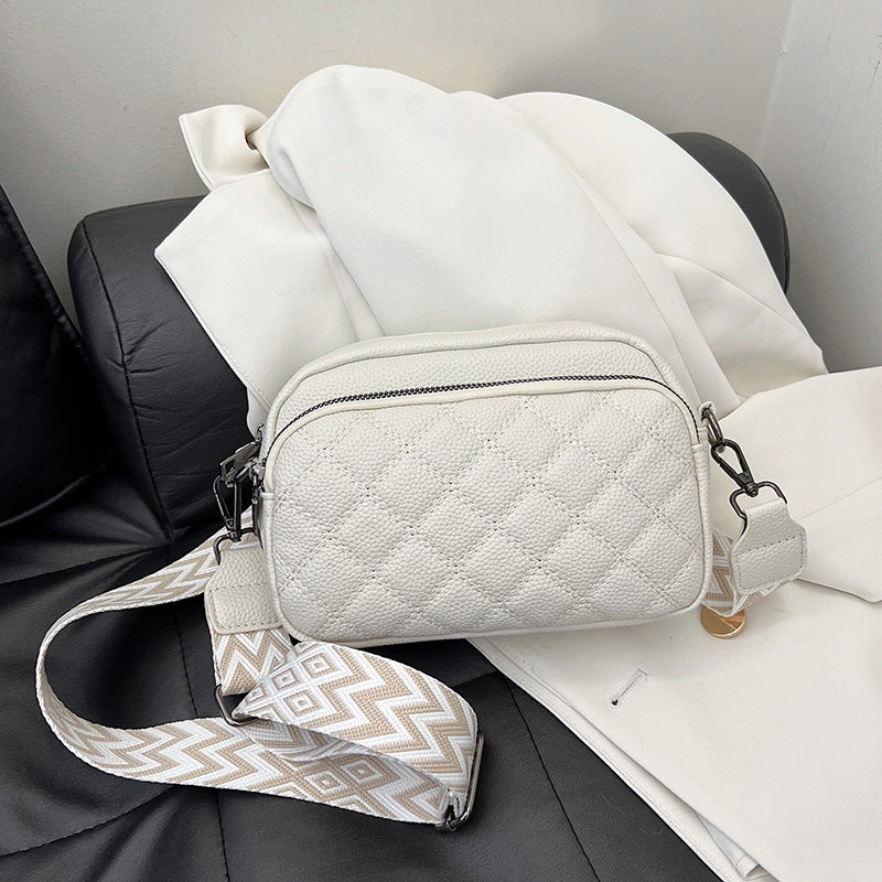 Women's Diamond Pattern Classic Style Soft Leather Shoulder Bags