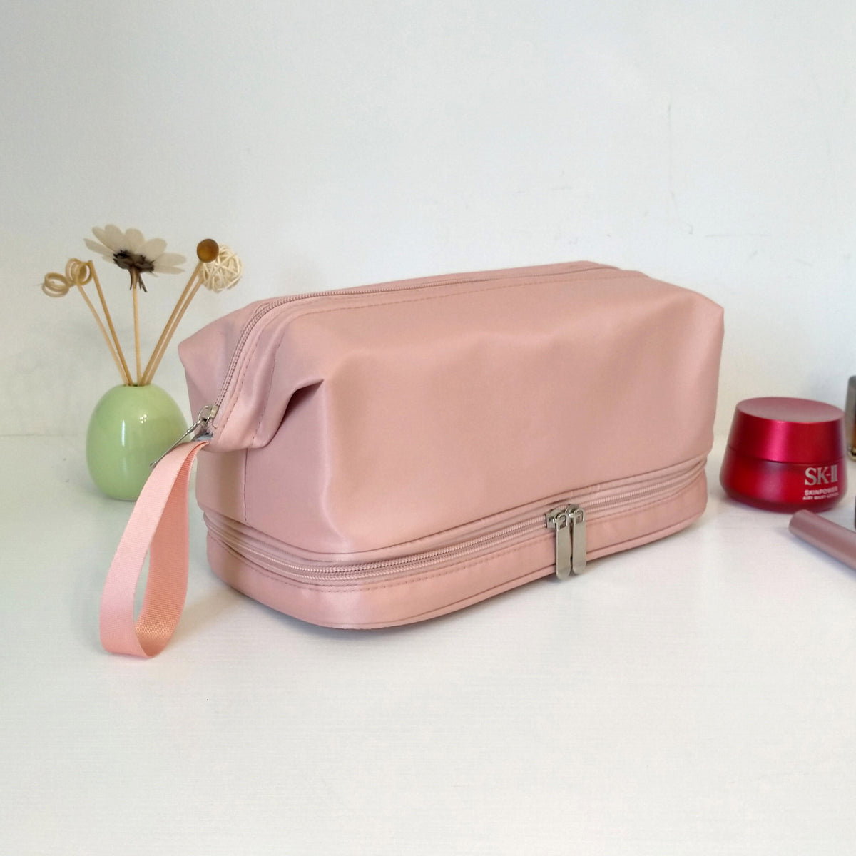 Dry Wet Separation Large Capacity Portable Cute High-grade Hand-held Super Makeup Bag