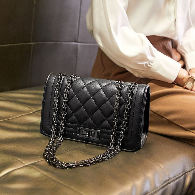 Women's Diamond Pattern Original Chain Texture Korean Style Crossbody Bags