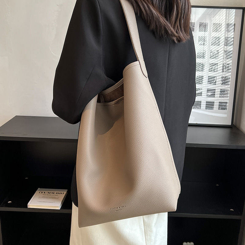Women's Soft Leather Sense Big Autumn Fashion Commuter Large Shoulder Bags