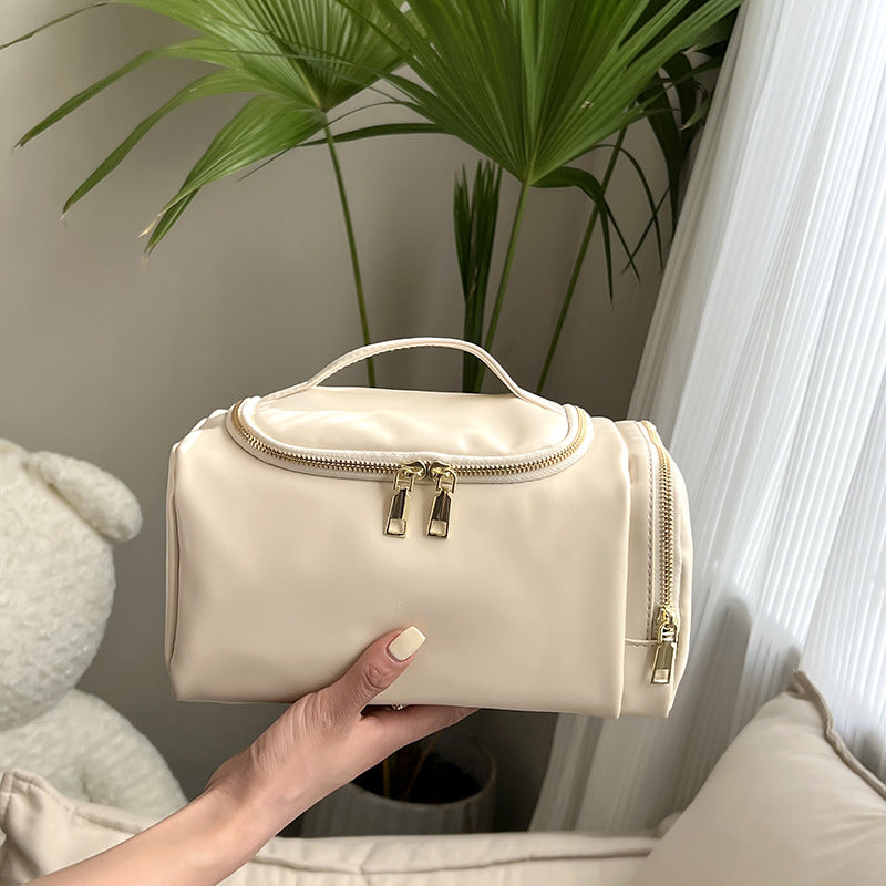 Hand-held Make-up Out Toiletry Cosmetics Storage Makeup Bag
