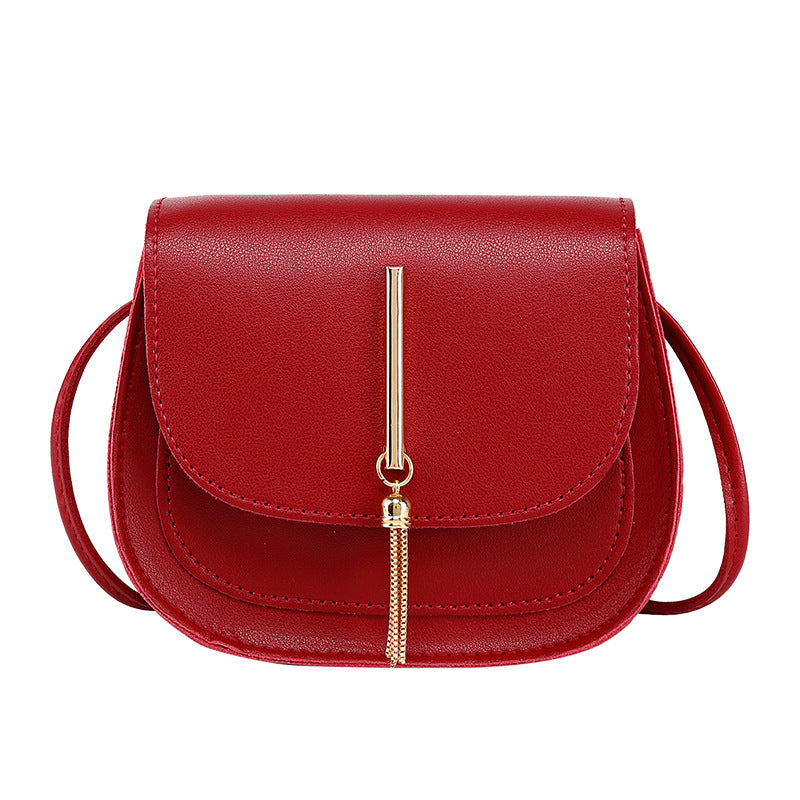 Women's Golden Tassel Semicircle One Saddle Fashion Phone Bags