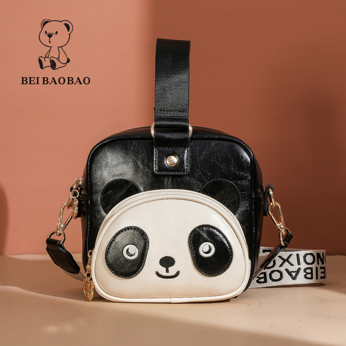 Classic Women's Source Simple Niche Retro Women's Messenger Bag