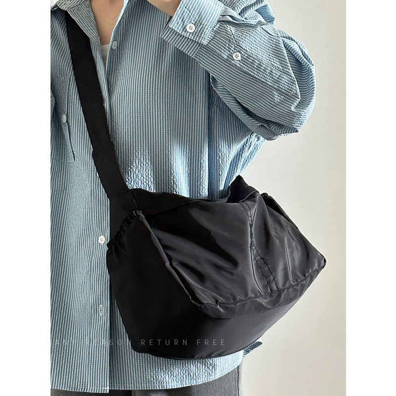 Nylon Cloth Dumpling Unisex Simple Style Shoulder Bags