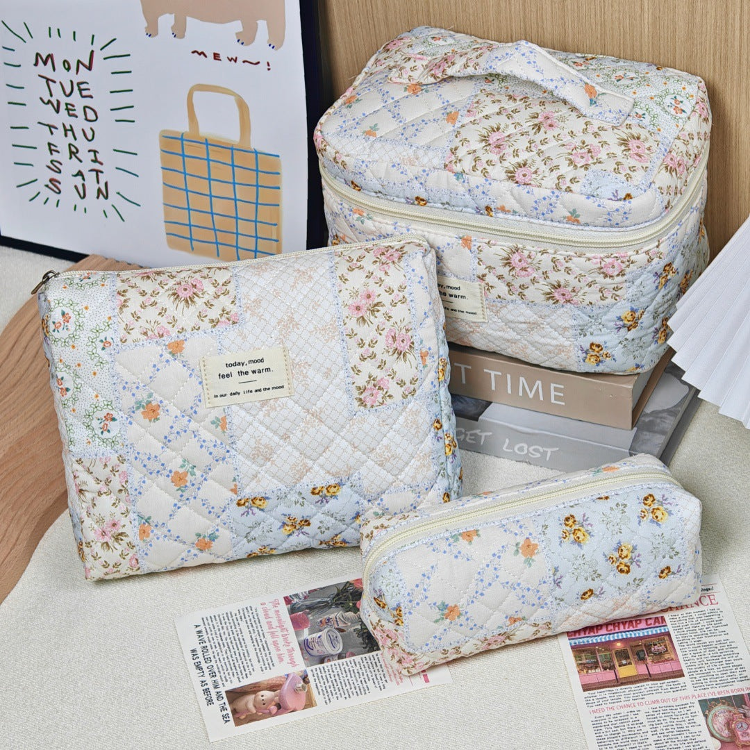 Floral Polyester Cotton Vertical Large Capacity Partition Makeup Bag