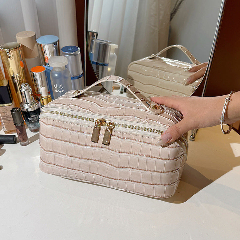 Leather High-grade Crocodile Pattern Cosmetics Storage Makeup Bag