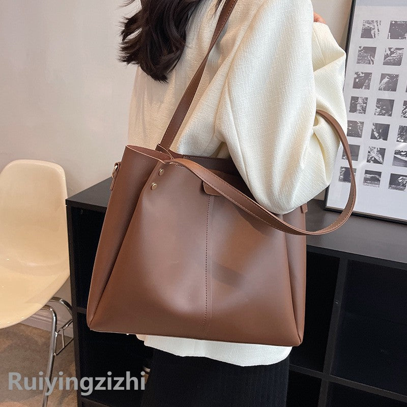 Women's Large Capacity Fashion Wide Strap Portable Shoulder Bags