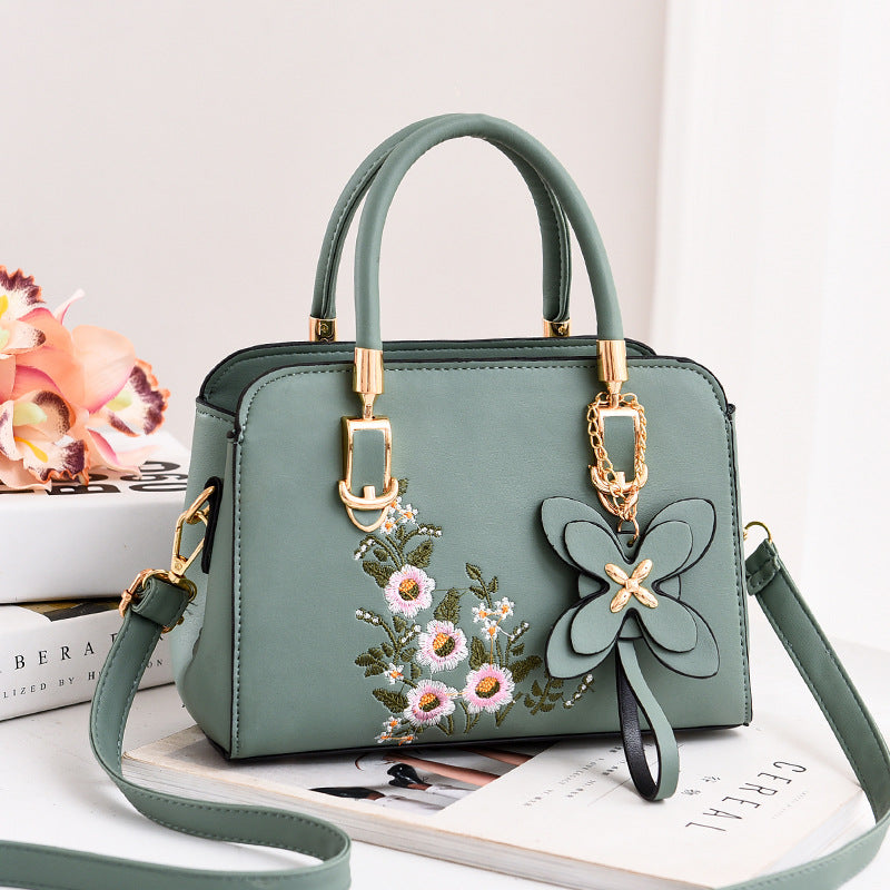 Women's Innovative Elegant Trendy Fashion Embroidery Crossbody Bags