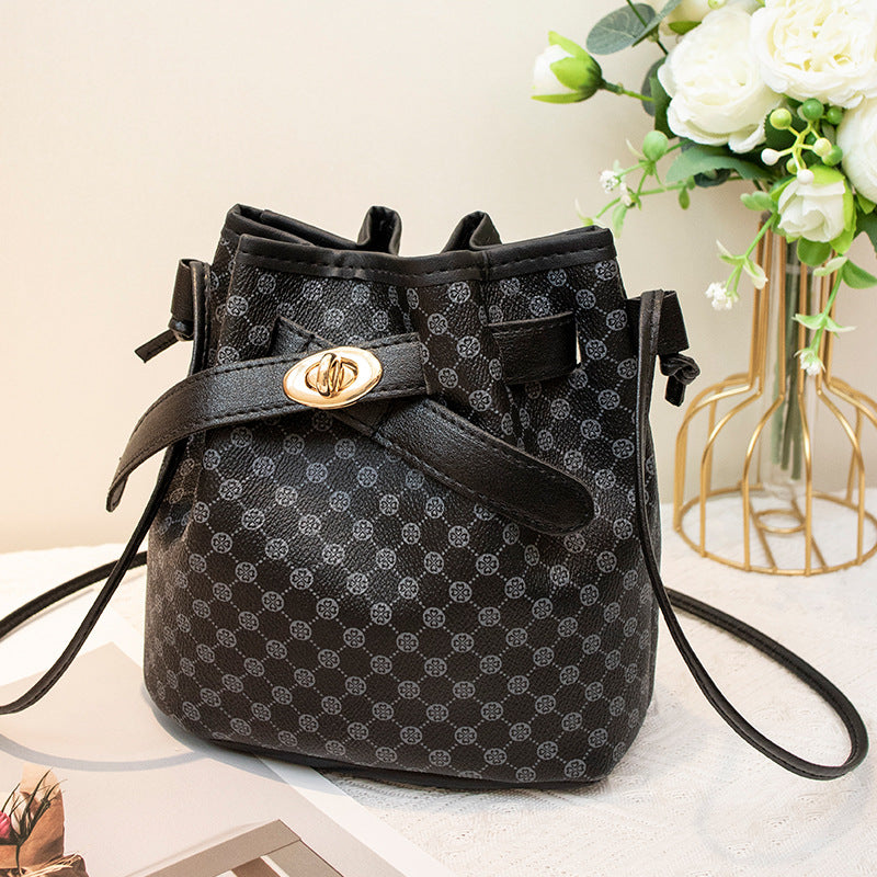 Women's Elegant Large Capacity Fashion Personalized Printing Crossbody Bags