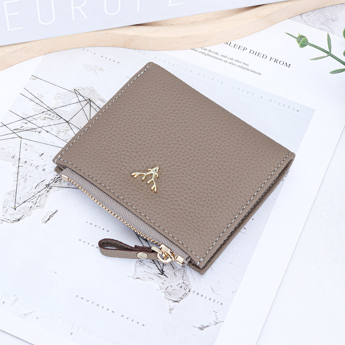 Women's Genuine Leather Short First Layer Cowhide Ladies Wallet