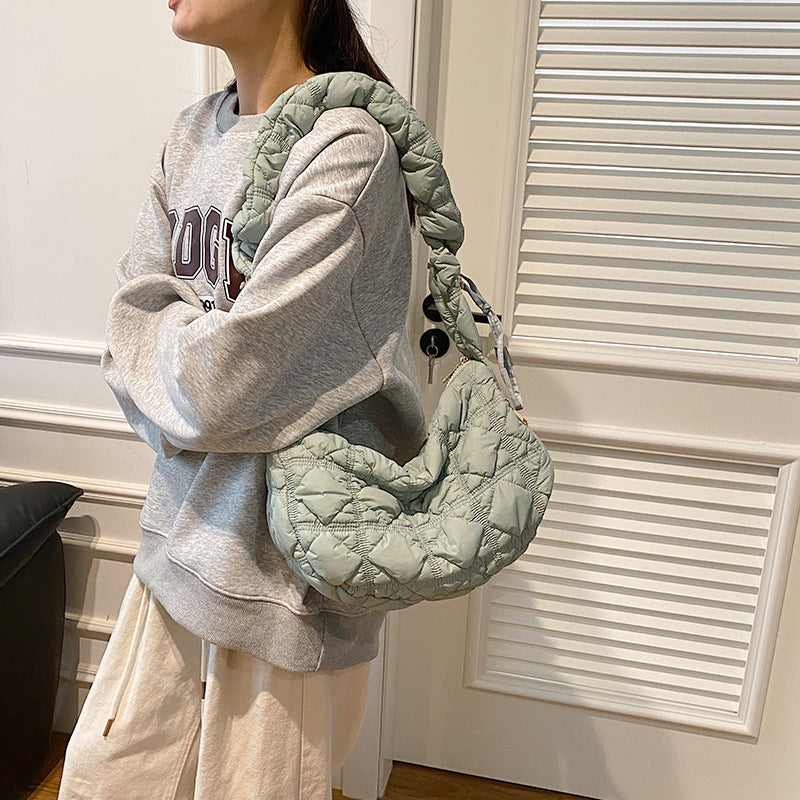 Women's Dumpling Minority Clouds Large Capacity Lightweight Crossbody Bags