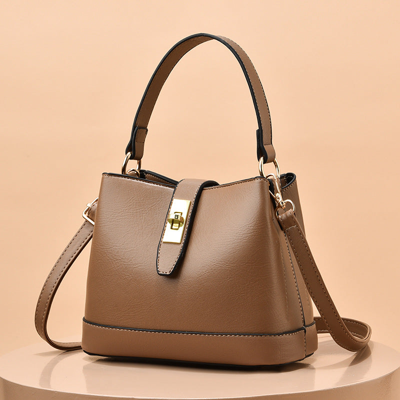 Women's Versatile Large Capacity Fashionable Fashion Retro Bucket Bags