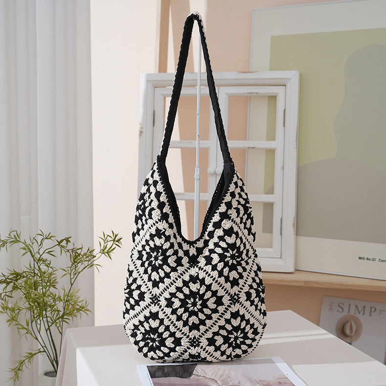 Women's Artistic Woven Mori Leisure Handmade Crochet Underarm Vacation Style Bags