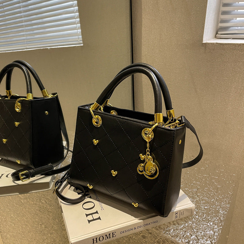Women's Spring Diana Rhombus Embroidery Thread Fashion Crossbody Bags