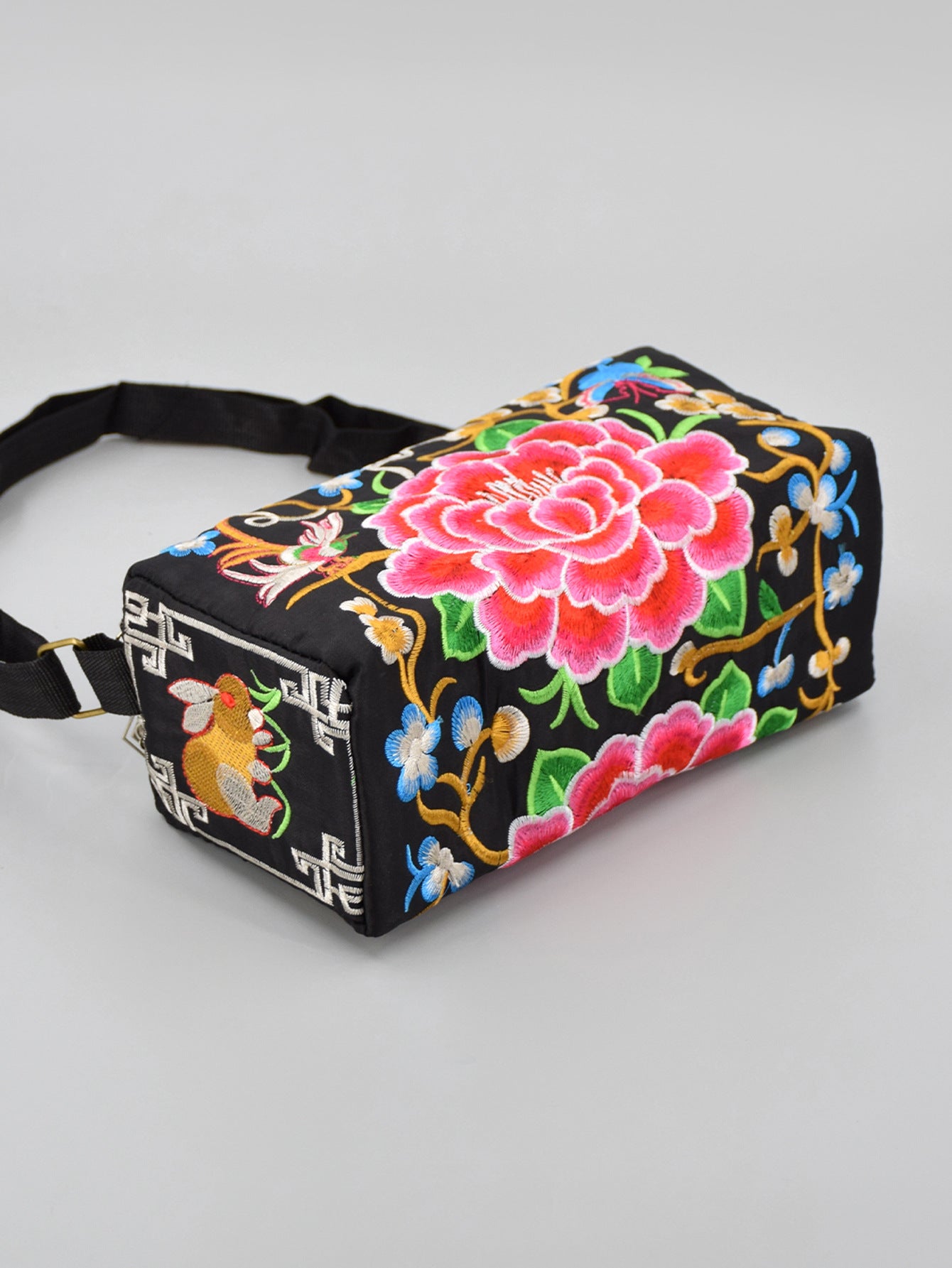 Ethnic Style Canvas Embroidered Retro Han Chinese Crossbody Bags