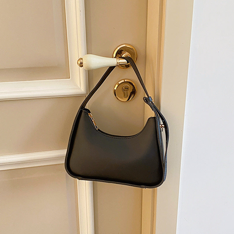 Solid Color Simple Textured Fashion Style Shoulder Bags