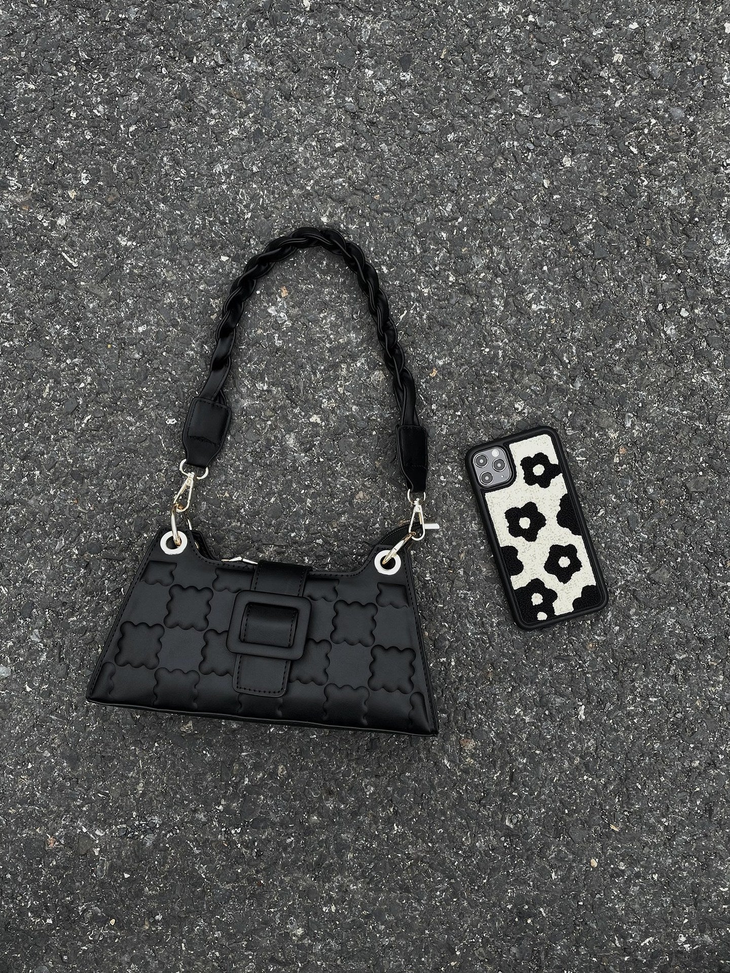 Pretty Simple Embossed Design Black Underarm Handbags