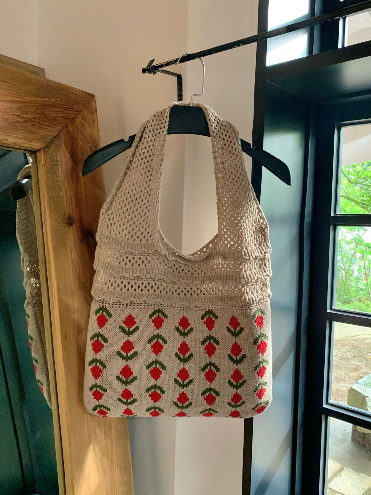 Women's Knitted Flower Vintage Mesh Hollow Out Women's Shoulder Bag