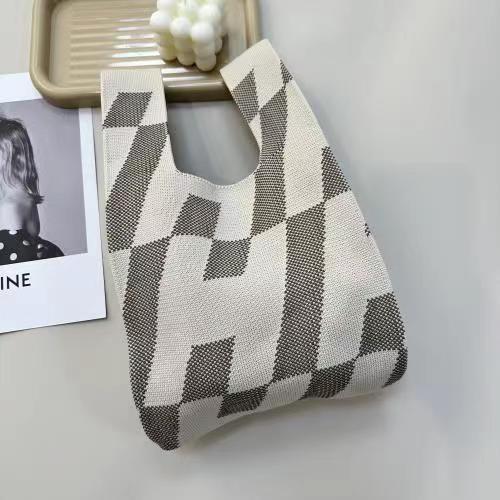 Women's Boat Festival Panda Knitted Wrist Handbags