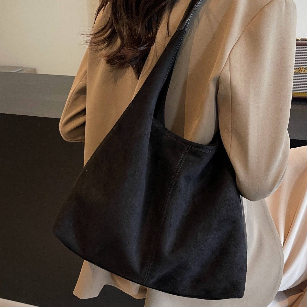 Women's Underarm Retro Textured Leisure Commute Large Shoulder Bags