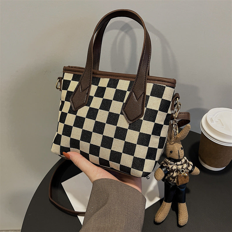 Women's Popular Niche Design Fashionable Portable Shoulder Bags