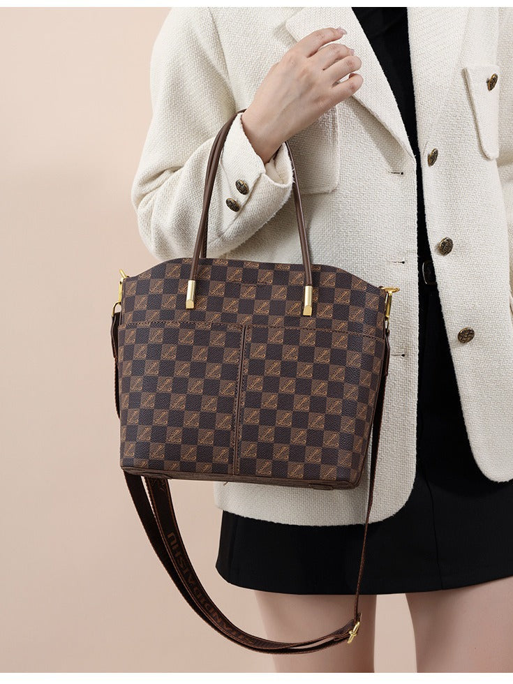 Attractive Glamorous Fashion Large Capacity Textured Crossbody Bags