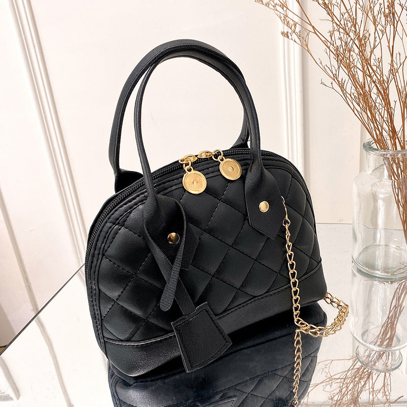 Women's Simple Fashion Rhombus Color Contrasting Shells Handbags