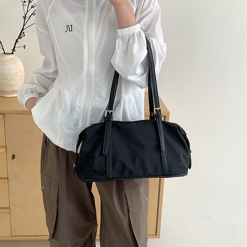 Women's Commuter Nylon Stitching Large Capacity Contrast Shoulder Bags