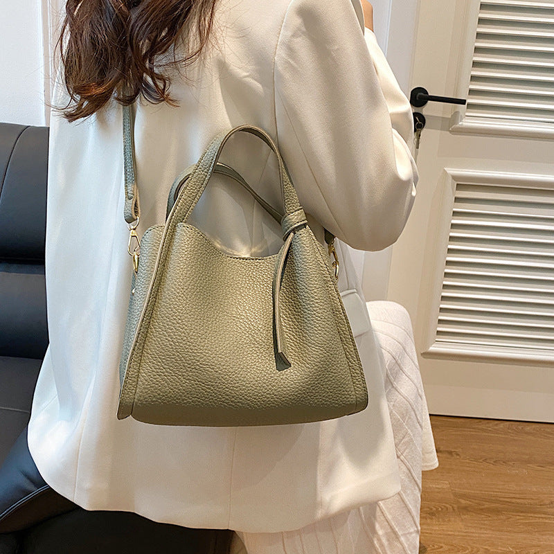 Women's High-grade Niche Texture Commuter Large Capacity Shoulder Bags