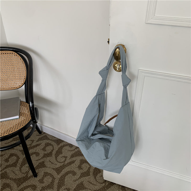 Women's Nylon Large Capacity Dumpling Simple Retro Shoulder Bags