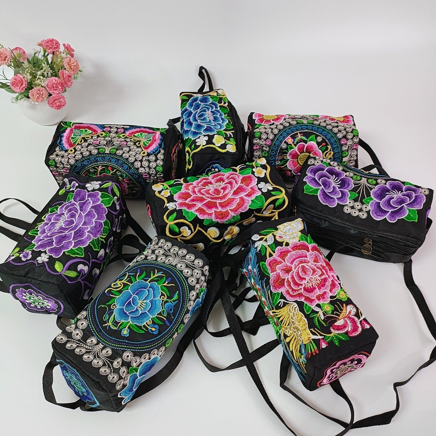 Wholesale Yunnan National Style Embroidery Clutch Crossbody Bags