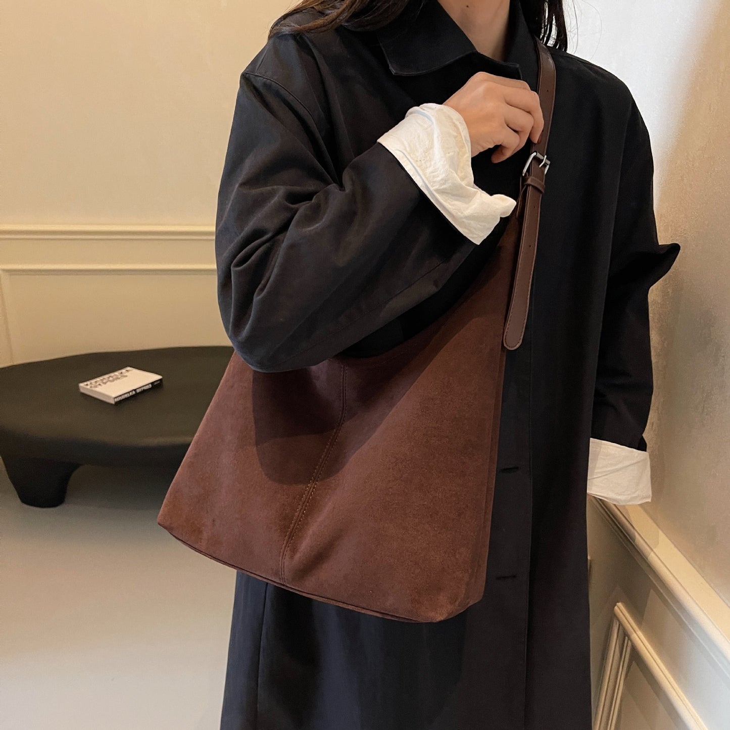 Women's Underarm Retro Textured Leisure Commute Large Shoulder Bags