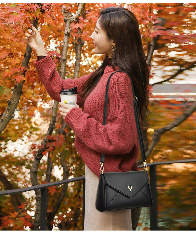 Comfortable Women's Spring Korean Fashion Envelope Shoulder Bags