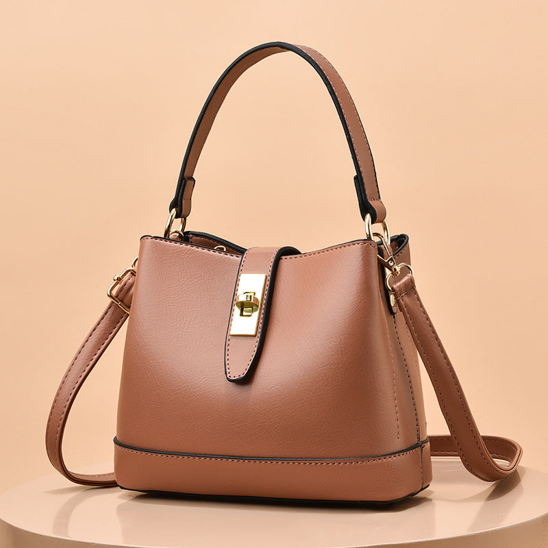 Women's Versatile Large Capacity Fashionable Fashion Retro Bucket Bags