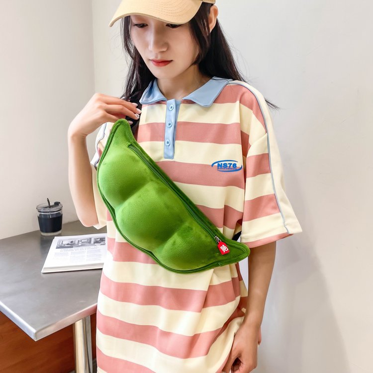 Women's Design Bean-shaped Pendant Large Capacity Personality Crossbody Bags