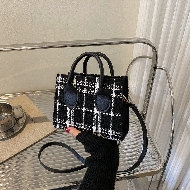 Trendy Pouch Fashion Check Pattern Lightweight Simple Crossbody Bags
