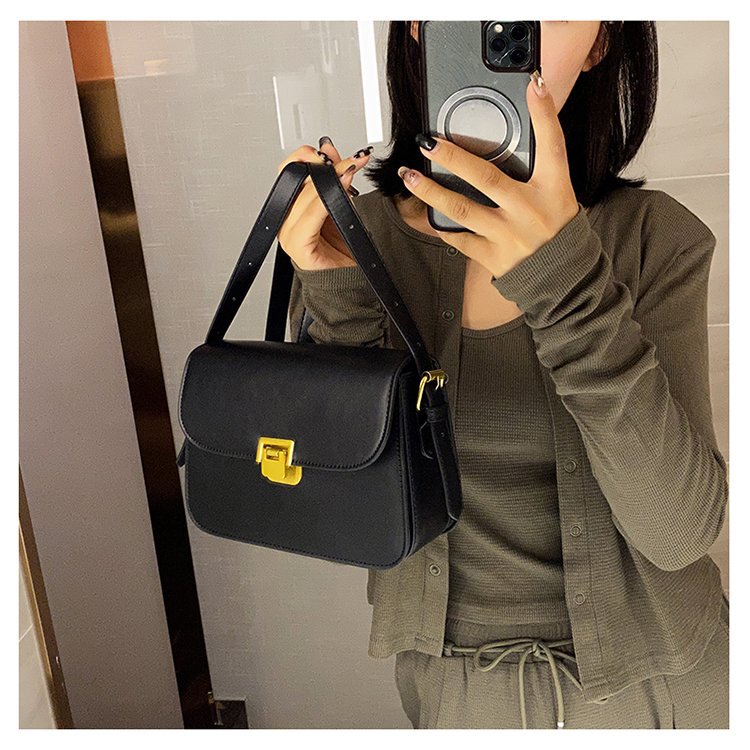 Elegant Slouchy Women's Fashion Retro Tofu Crossbody Bags