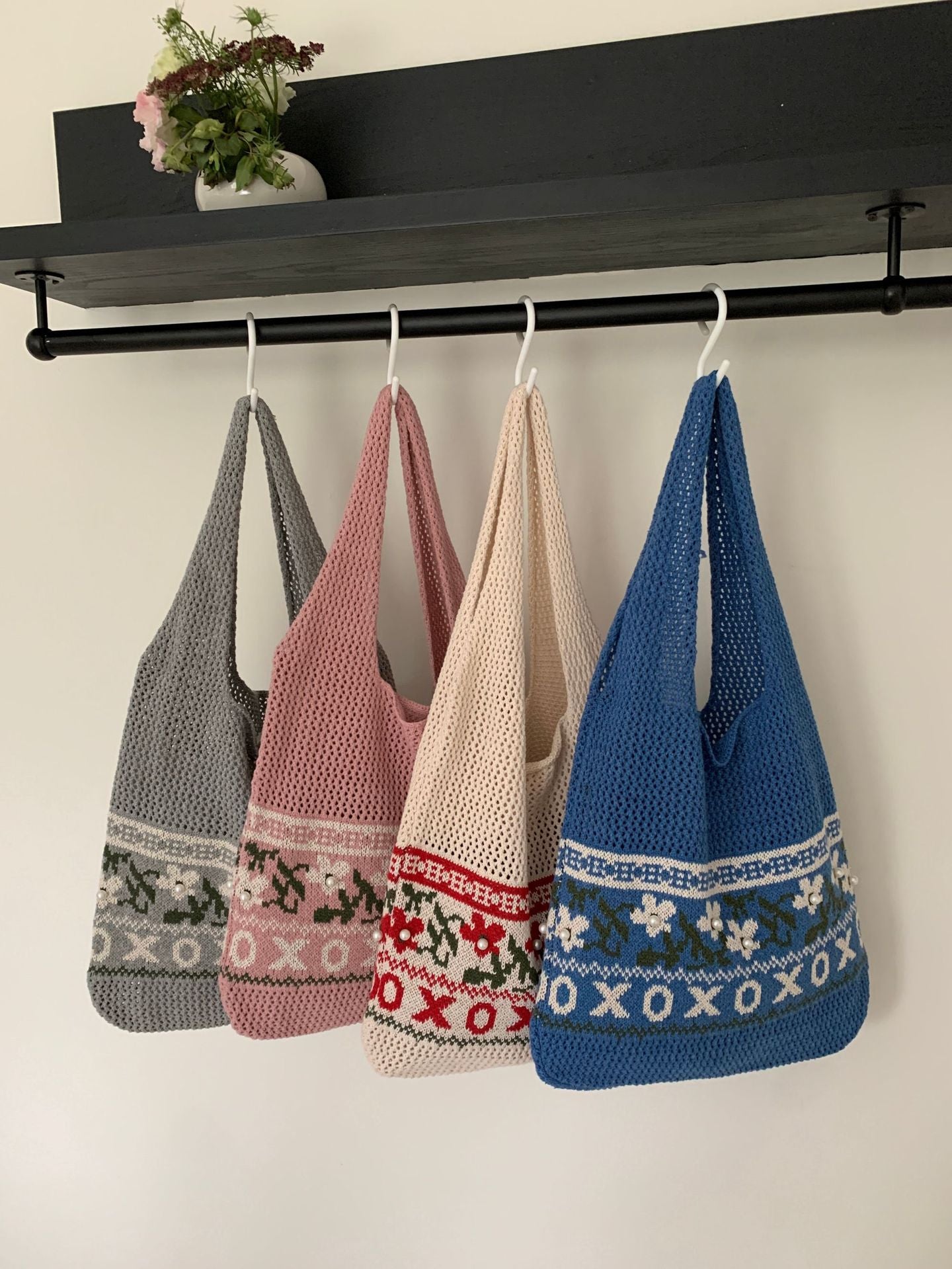 Women's Retro Knitted Woven High-grade Exquisite Large Shoulder Bags