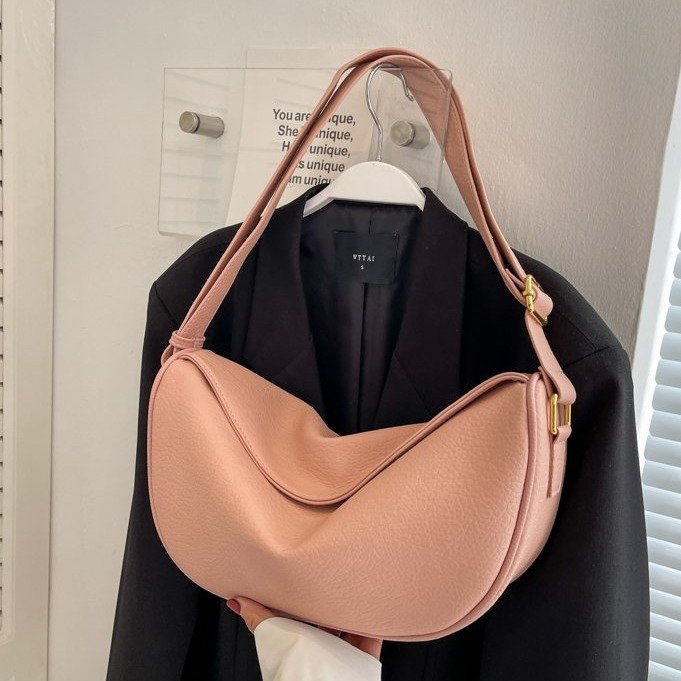 Women's Popular Design High Sense Fashion Dumpling Crossbody Bags