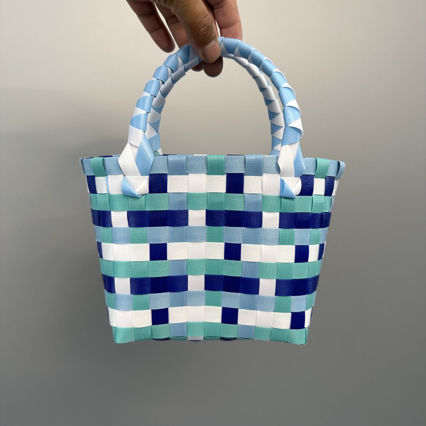 Women's & Children's & Plastic Woven Gift Basket Handbags