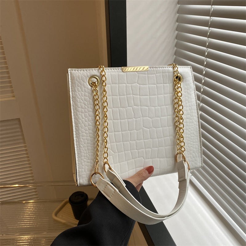 Fashion Commuter Chain Underarm Early Autumn Textured Shoulder Bags